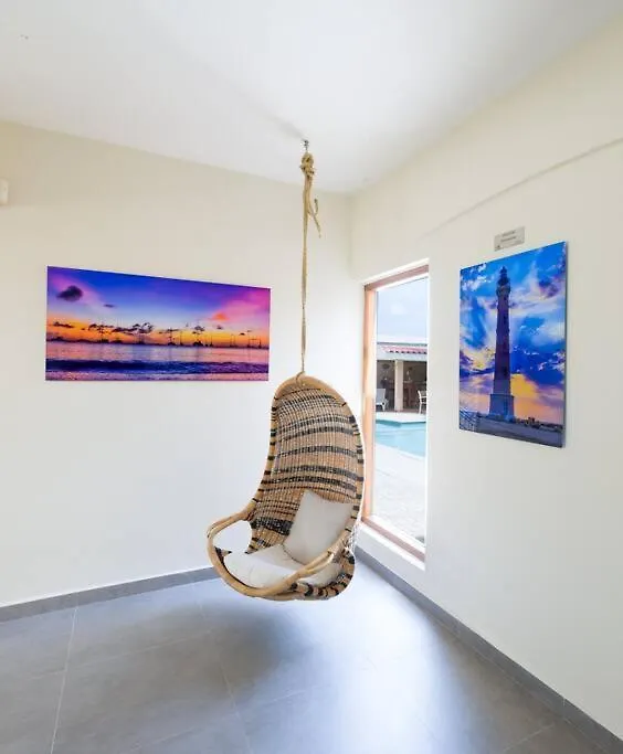 Bubali Villa - Just A 2-Minute Drive To Eagle Beach Palm Beach