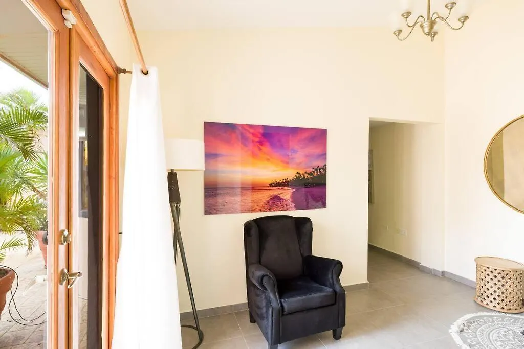 Bubali Villa - Just A 2-Minute Drive To Eagle Beach Palm Beach 0*,