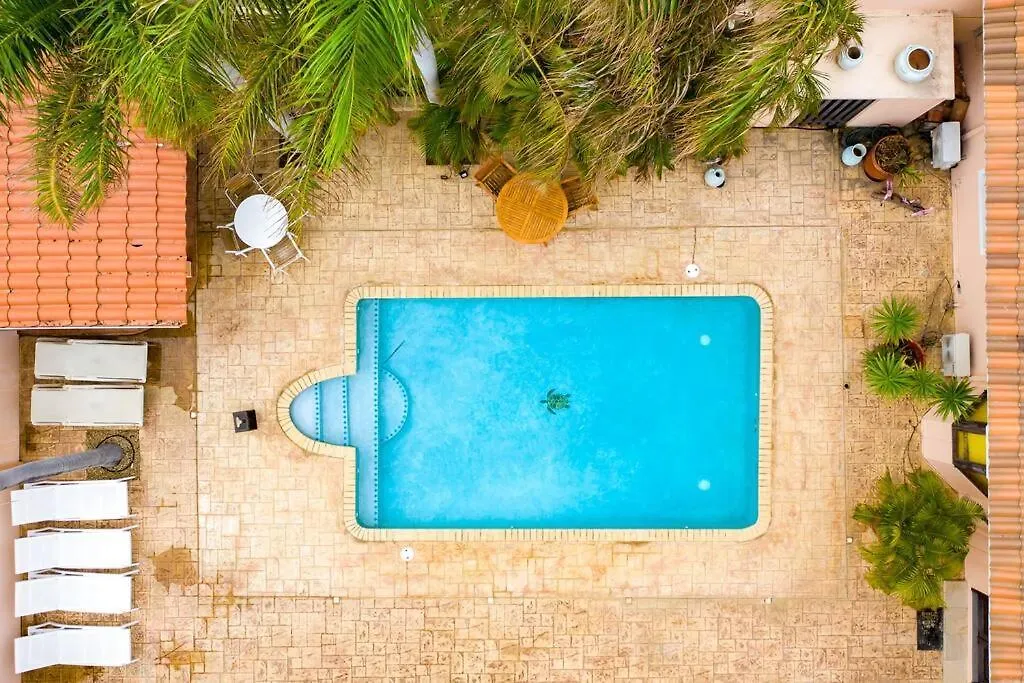 Bubali Villa - Just A 2-Minute Drive To Eagle Beach Palm Beach